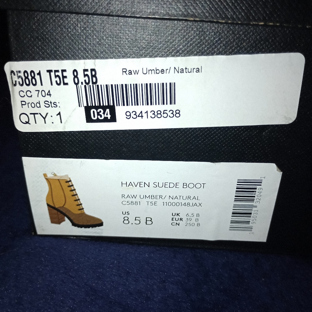 NWB Coach Haven Suede Boots Raw Umber Size 8.5B - Picture 12 of 13